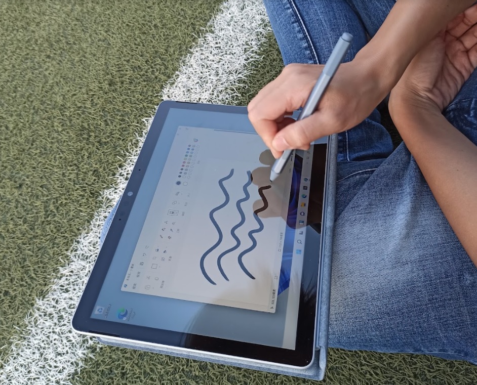 預載Win 11文書處理輕而易舉      Surface Go 3輕巧便携隨時隨地工作與學習